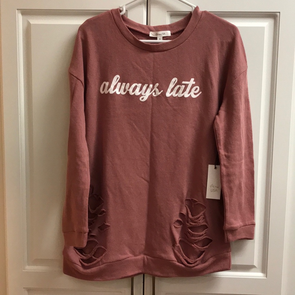 Boutique sweatshirt. Size S.